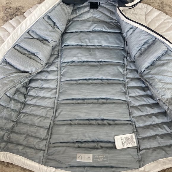 EUC Adidas Women's Climaheat Hooded Jacket - Picture 4 of 11